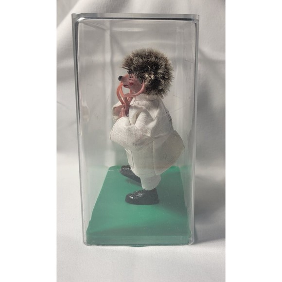 Vintage Original Peter-Figuren Doctor Hedgehog Figure With Case & Tag Rare HTF - Picture 4 of 7